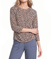 Kinesis Leopard Print 3/4 Sleeve Ruched Crew Neck Tee