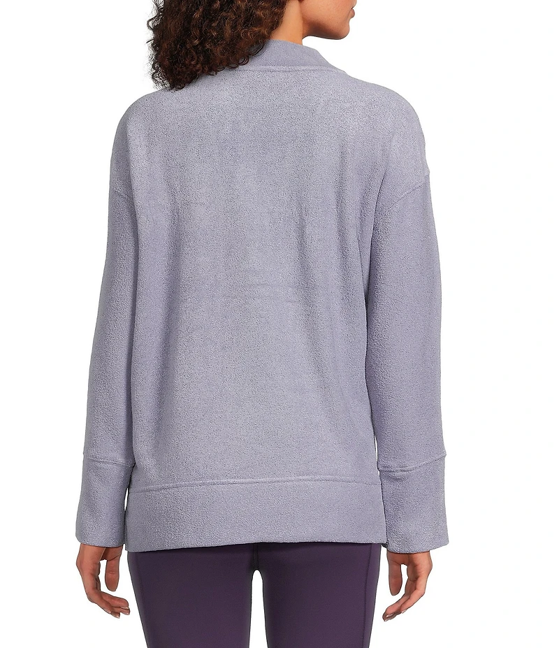 Kinesis V-Neck Long Sleeve Pullover