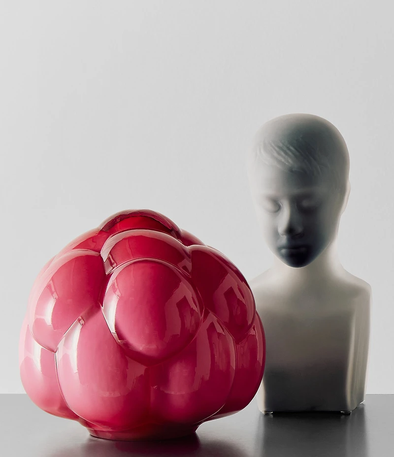 Kosta Boda Berry Tales Collection Figurine