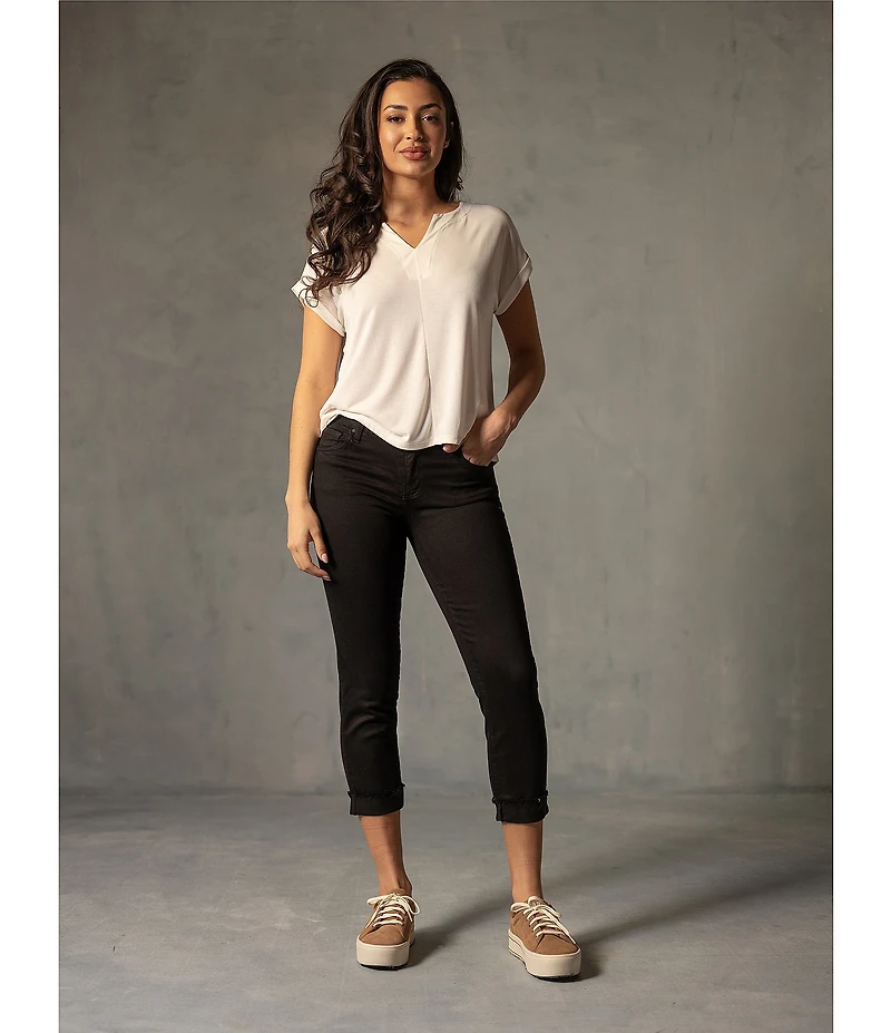 KUT from the Kloth Amy Stretch Denim Mid Rise Cropped Straight Leg Jeans