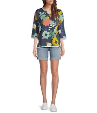 KUT from the Kloth Catherine Boyfriend Mid Rise Shorts