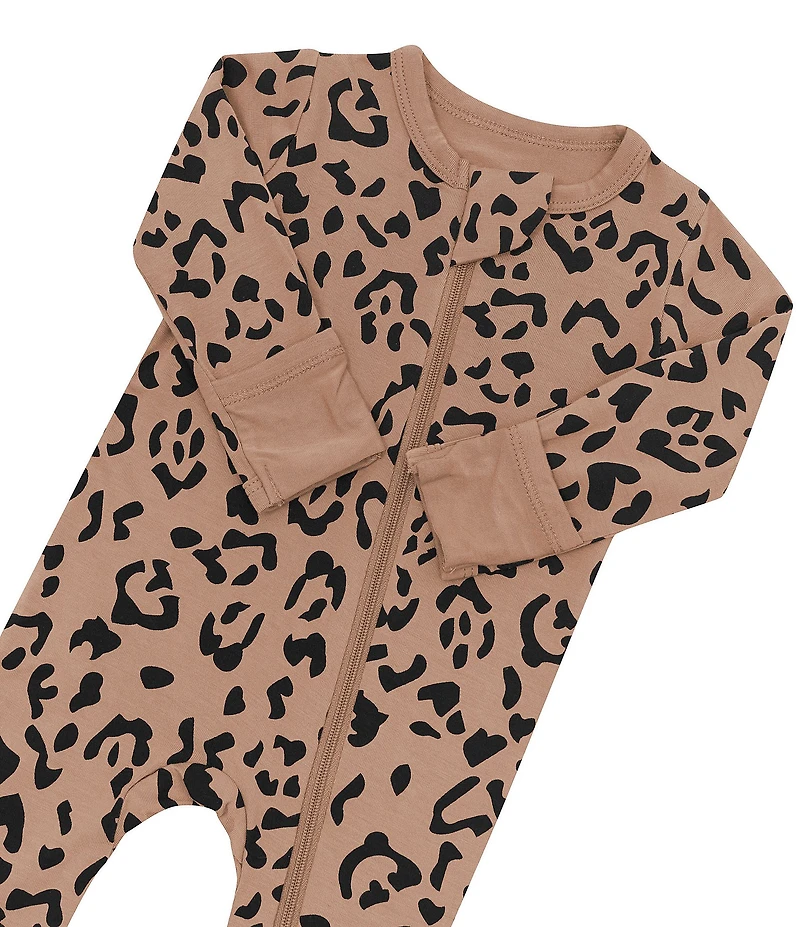 Kyte BABY Baby Girls Bamboo Leopard Print Zip Front Footie