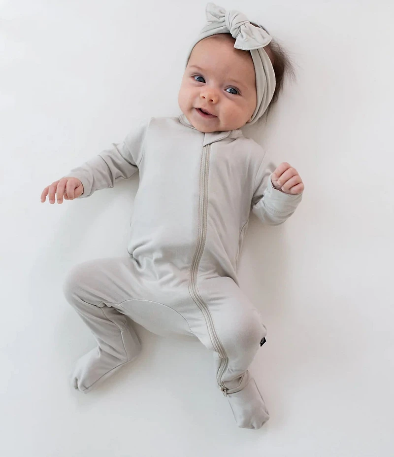 Kyte BABY Baby Girls Bamboo Zip Front Footie