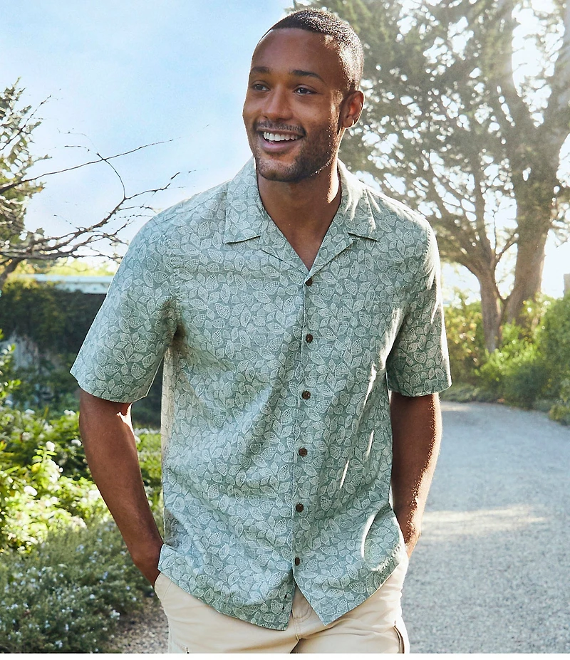 L.L. Bean Tropics Short Sleeve Printed Woven Shirt