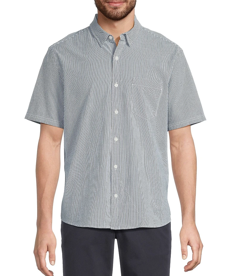 L.L.Bean Comfort Stretch Seersucker Short Sleeve Woven Shirt