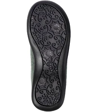 L.L.Bean Daybreak Scuff Dogs Motif Slippers