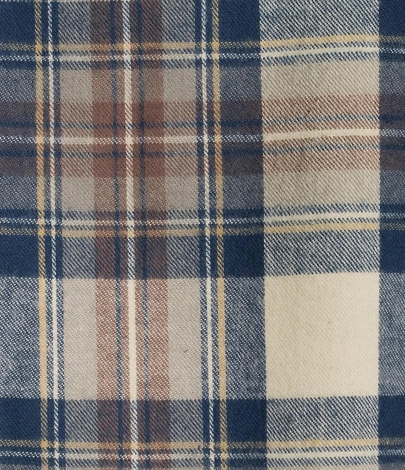 L.L.Bean Indigo Tartan Scotch Plaid Flannel Point Collar Long Sleeve Relaxed Fit Button Front Shirt