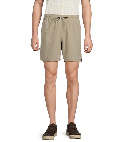 L.L.Bean Performance Stretch Multisport 7#double; Inseam Shorts