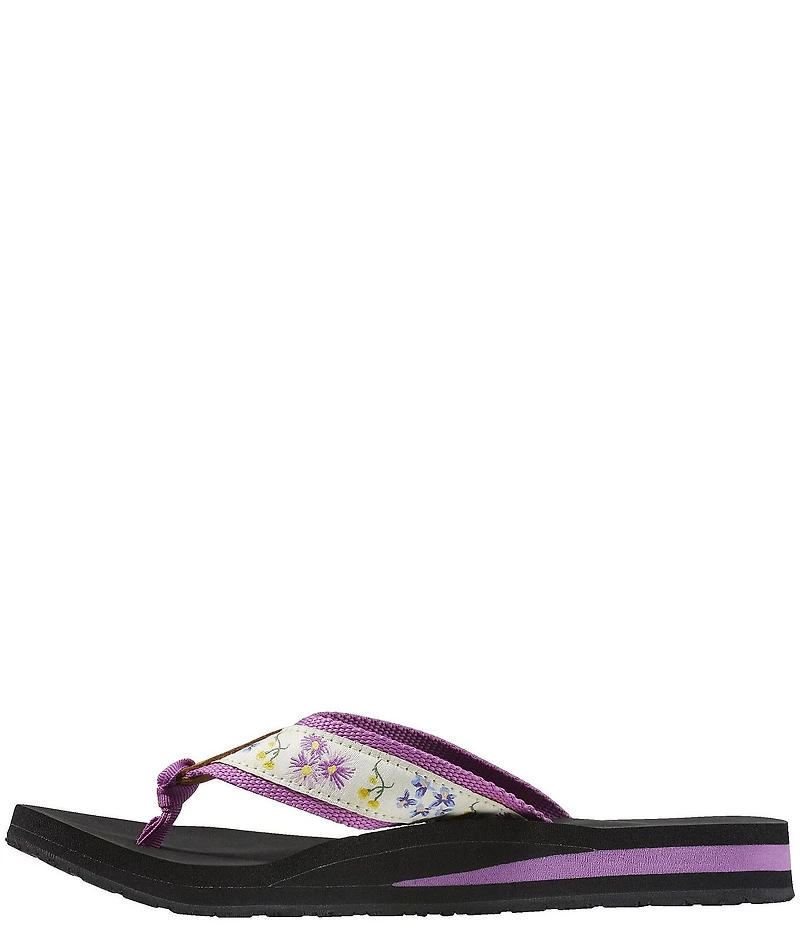 L.L.Bean Women's Classic Maine Isle Floral Flip Flops