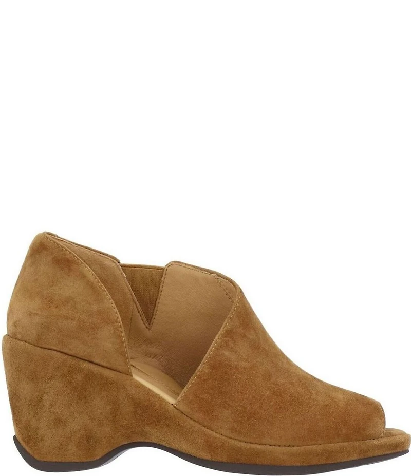 L'Amour Des Pieds Oksana Suede Peep Toe d'Orsay Shooties