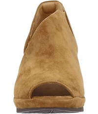 L'Amour Des Pieds Oksana Suede Peep Toe d'Orsay Shooties