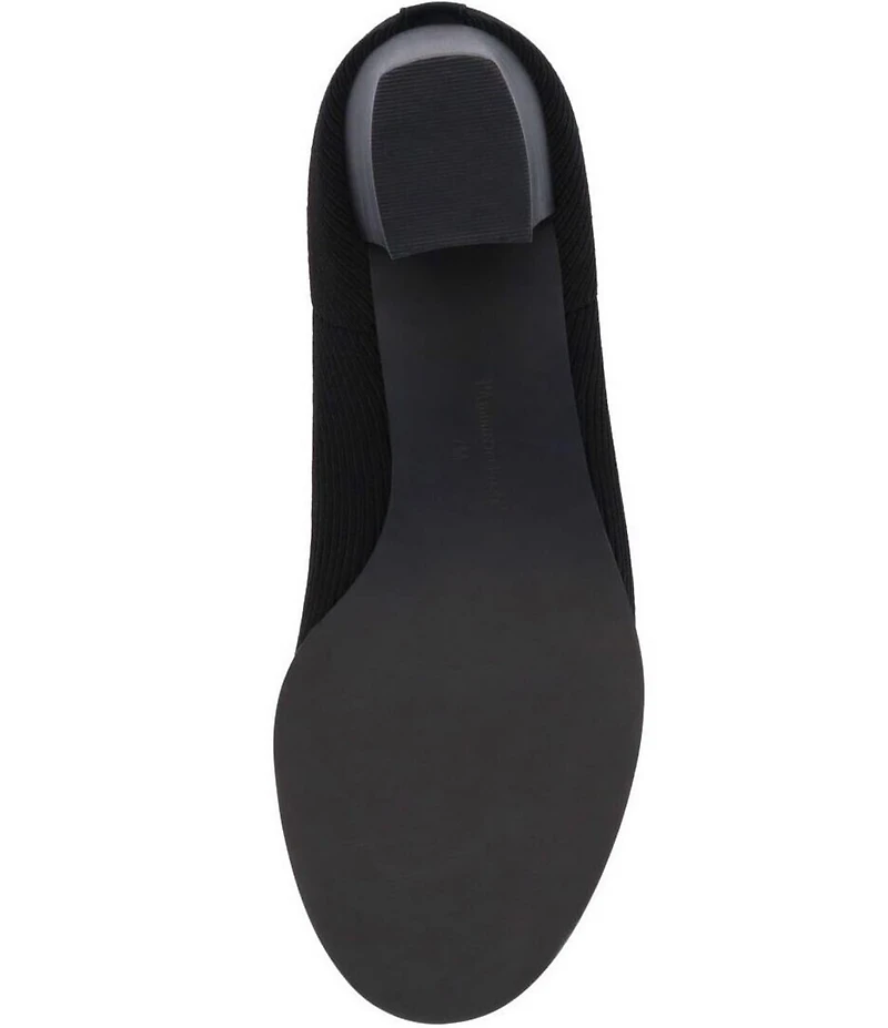 L'Amour Des Pieds Phinn Stretch Booties