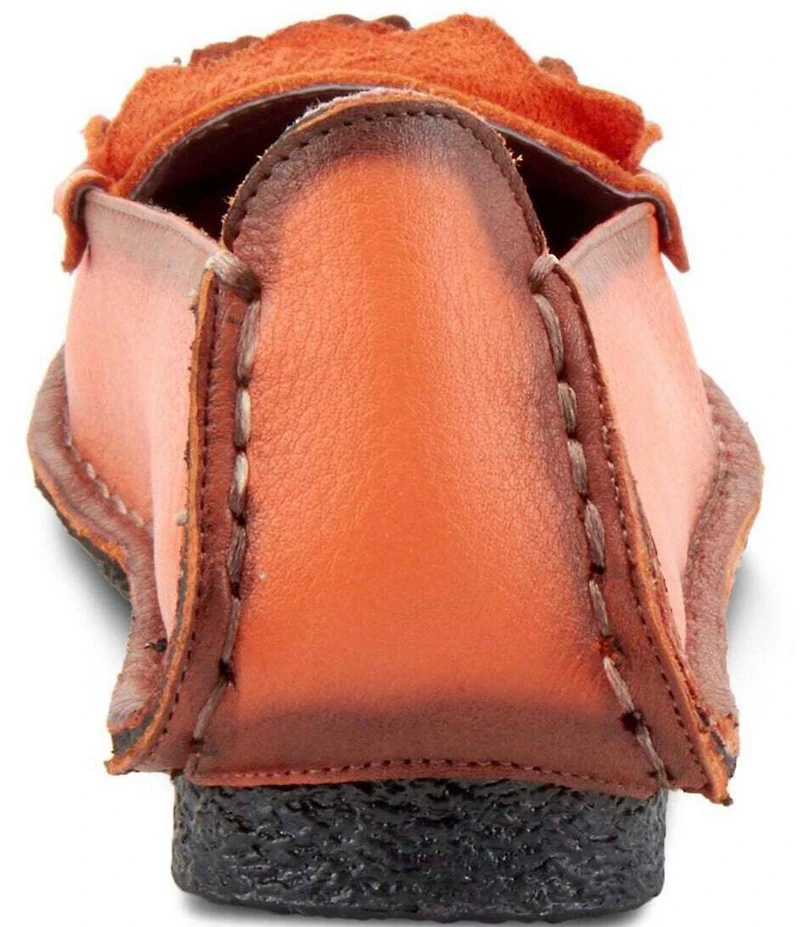 L'ARTISTE Dezi Leather Floral Detail Slip On Loafers