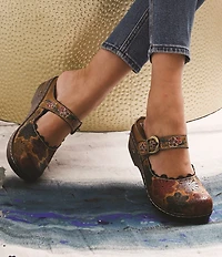 L'ARTISTE Flochino Floral Mule Clogs