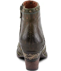 L'ARTISTE Niobe Etched Leather Studded Ankle Booties