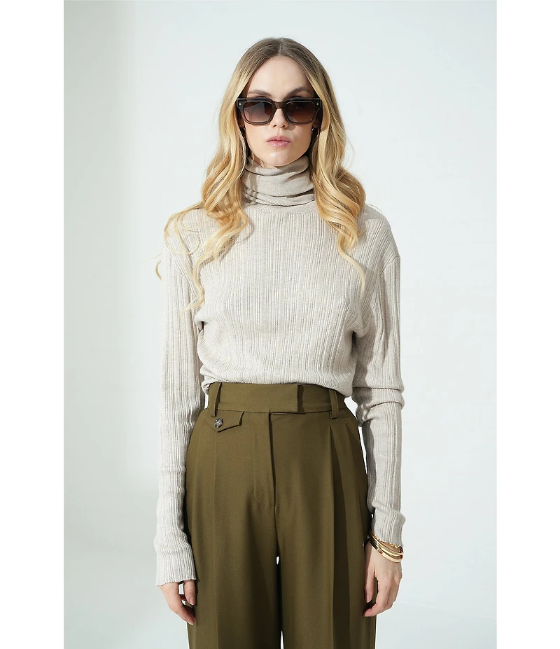 Le' AL.X Ribbed Knit Turtleneck Long Sleeve Fitted Shirt