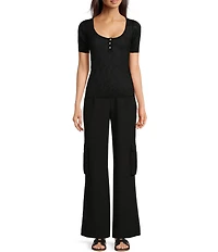 Le' AL.X Short Sleeve Scoop Neck Henley Tee