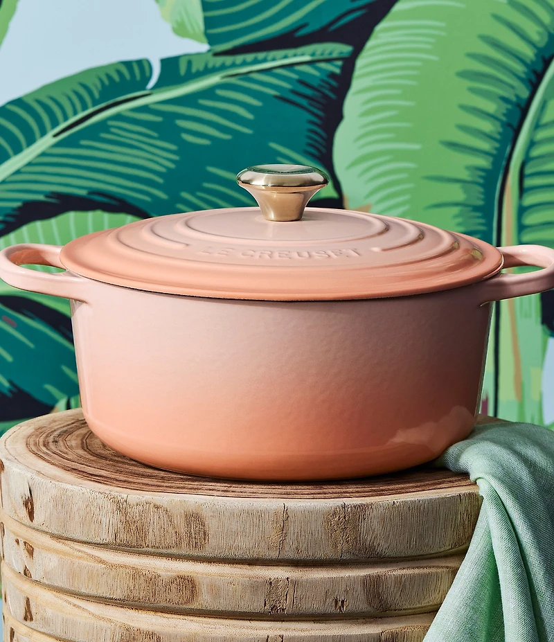Le Creuset 7.25-qt Round Enameled Cast Iron Dutch Oven with Stainless Steel Knobs