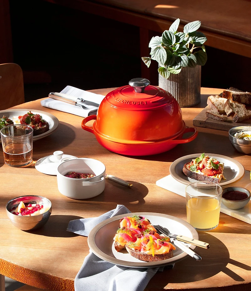 Le Creuset Signature Cast Iron Bread Oven