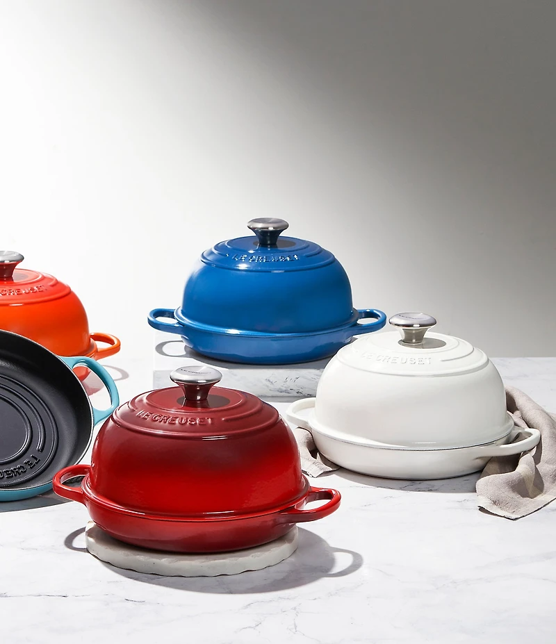 Le Creuset Signature Cast Iron Bread Oven