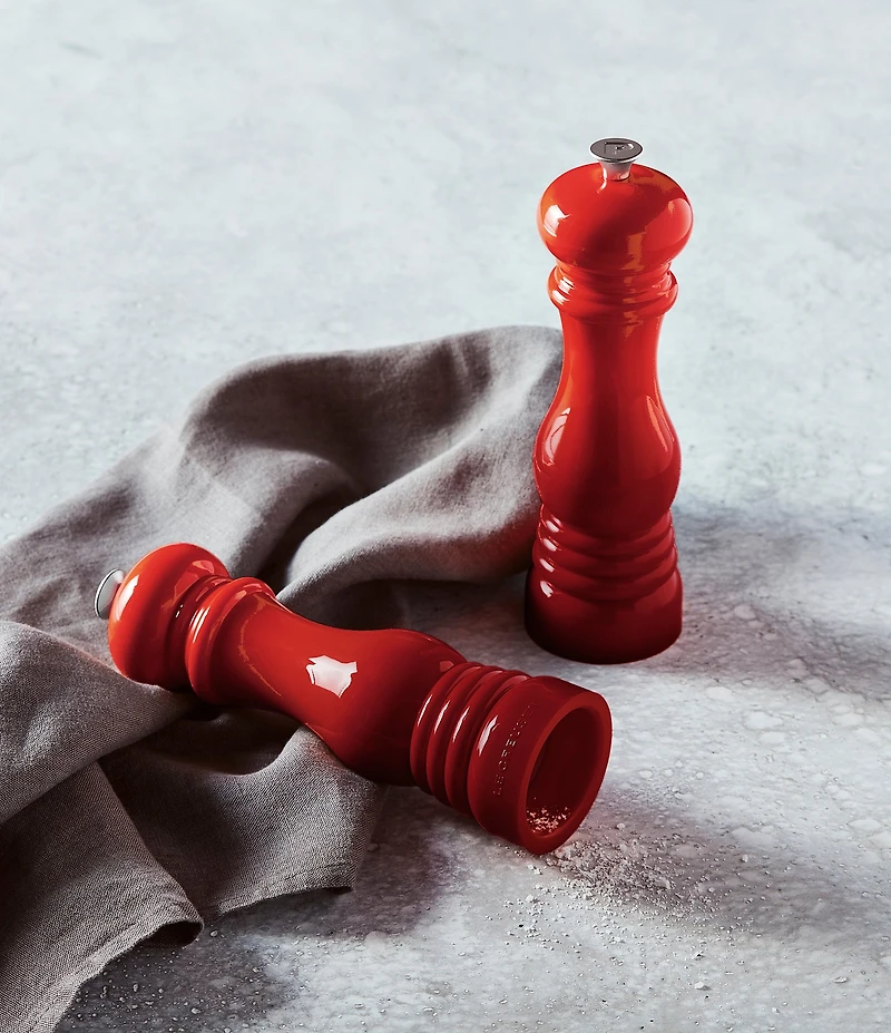 Le Creuset Acrylic Classic Salt and Pepper Mill Set
