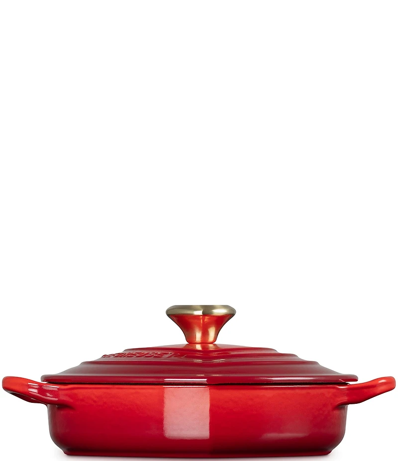 Le Creuset Cast Iron Traditional Heart Dish 1.25-Quart with Light Gold Heart Knob