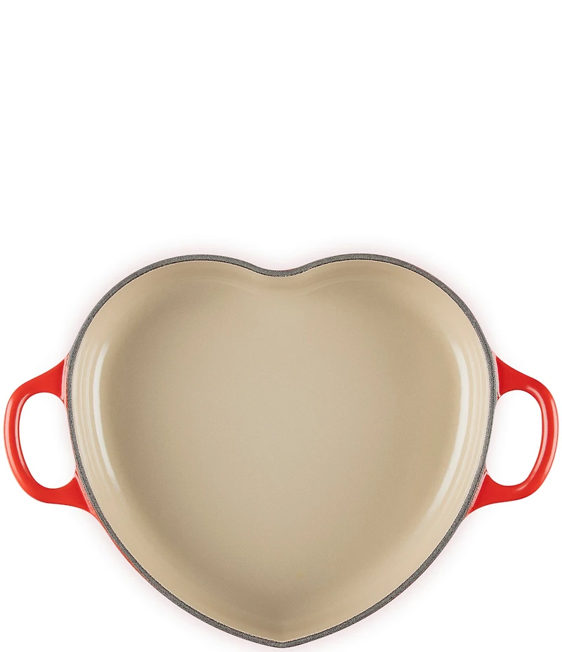 Le Creuset Cast Iron Traditional Heart Dish 1.25-Quart with Light Gold Heart Knob