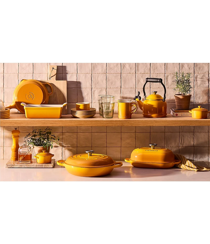 Le Creuset Demi 1.25-Quart Enameled Steel Tea Kettle - Nectar