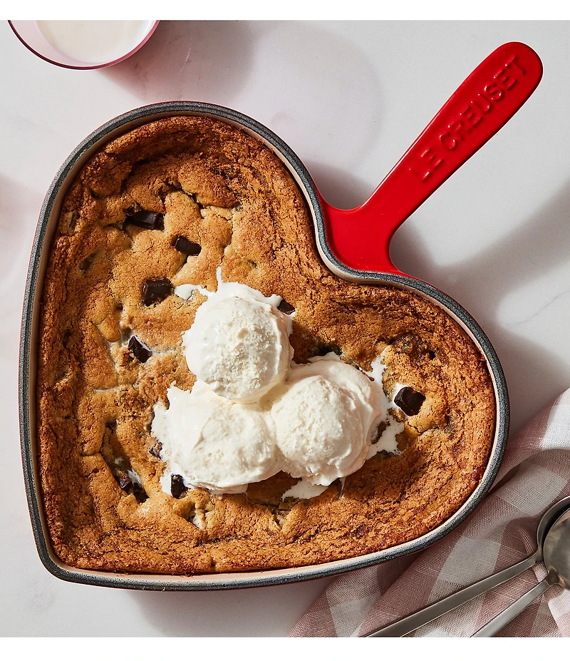 Le Creuset Enameled Cast Iron Traditional Heart Skillet, 10.25 in