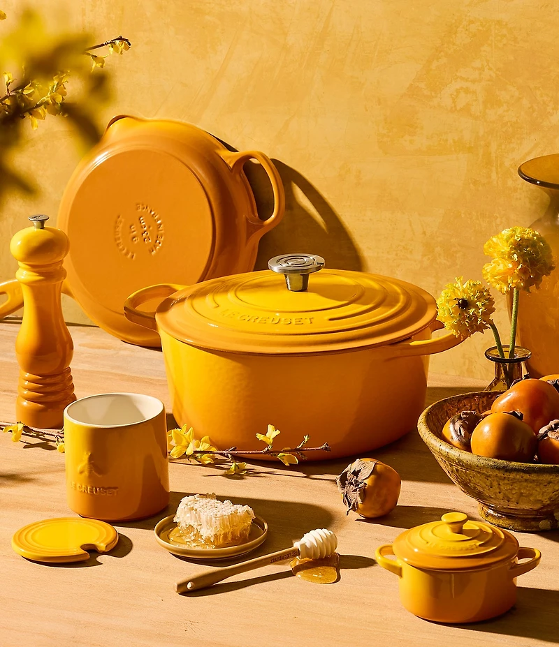 Le Creuset Honey Pot with Silicone Honey Dipper, 14-oz.