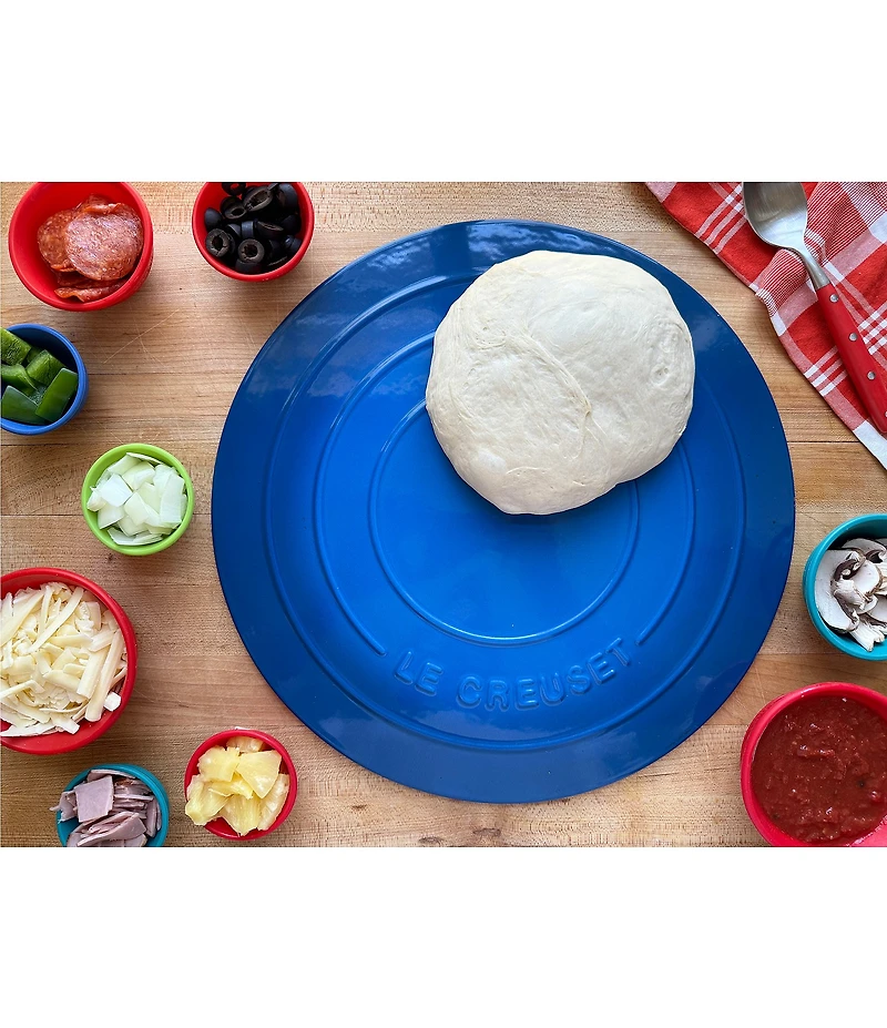 Le Creuset Pizza Stone