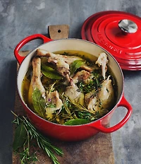 Le Creuset Signature 5.5-qt. Round Enameled Cast Iron Dutch Oven with Stainless Steel Knob