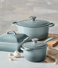 Le Creuset Signature 5.5-qt. Round Enameled Cast Iron Dutch Oven with Stainless Steel Knob, Sea Salt