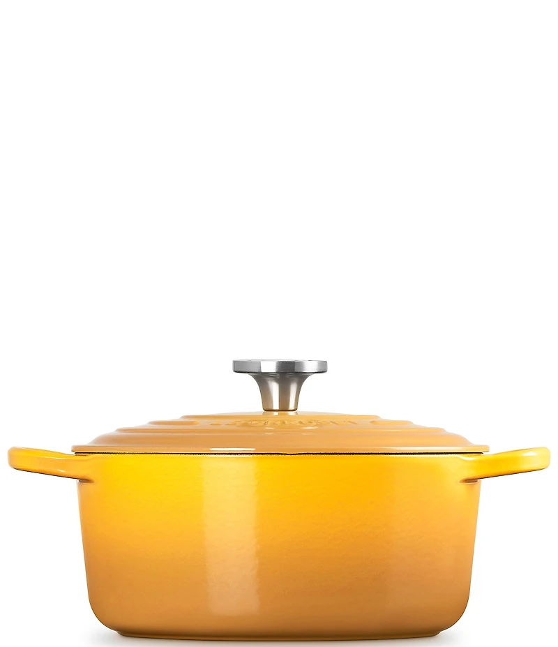 Le Creuset Signature Cast Iron Round Dutch Oven, 4.5 qt.