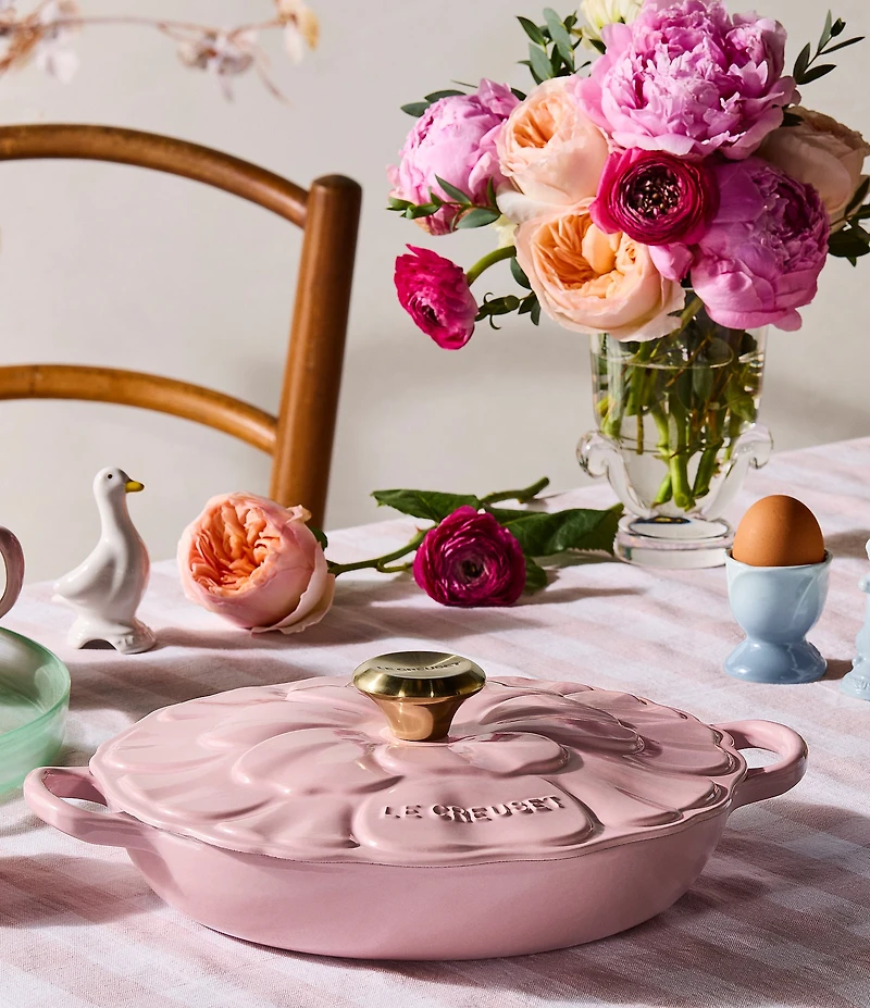 Le Creuset Signature Enameled Cast Iron White with Gold Knob Petal Braiser, 2.25qt.