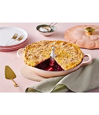 Le Creuset Signature Enameled Cast Iron White with Gold Knob Petal Braiser, 2.25qt.