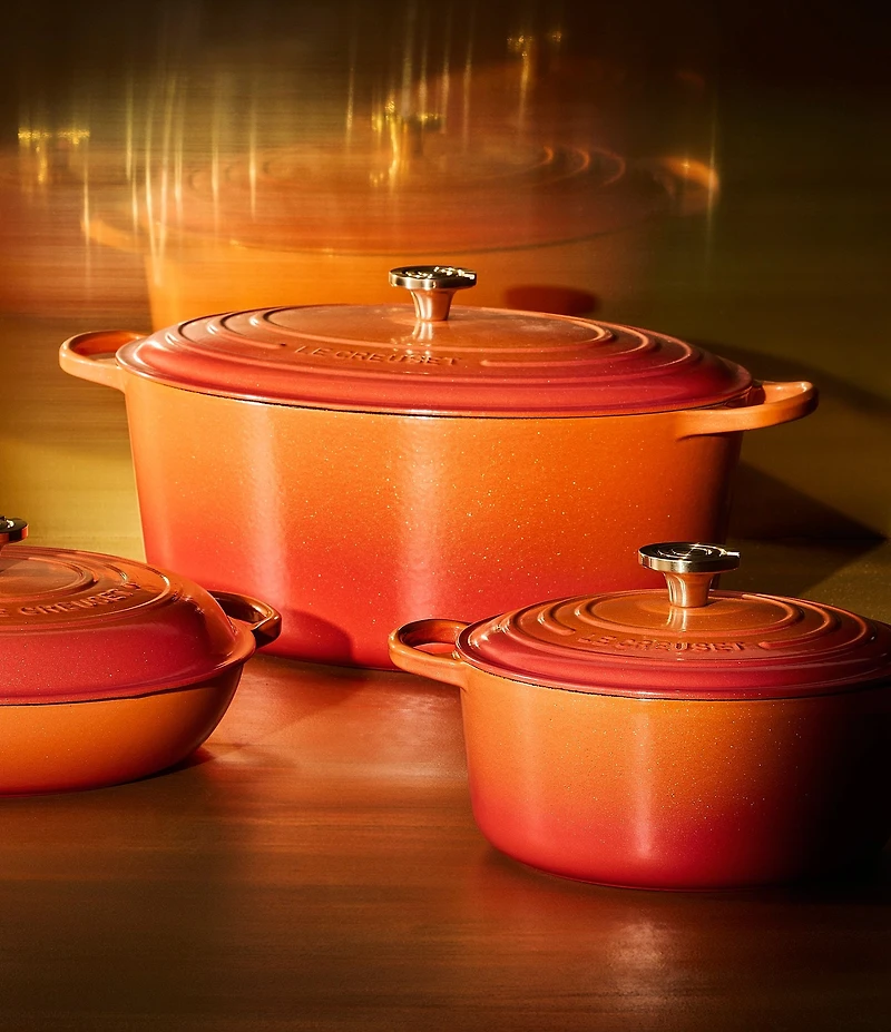 Le Creuset Signature Oval Dutch Oven with Crucible Knob
