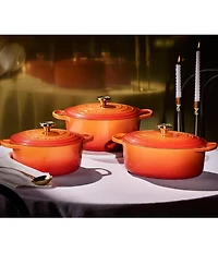 Le Creuset Signature Round Dutch Oven with Crucible Knob