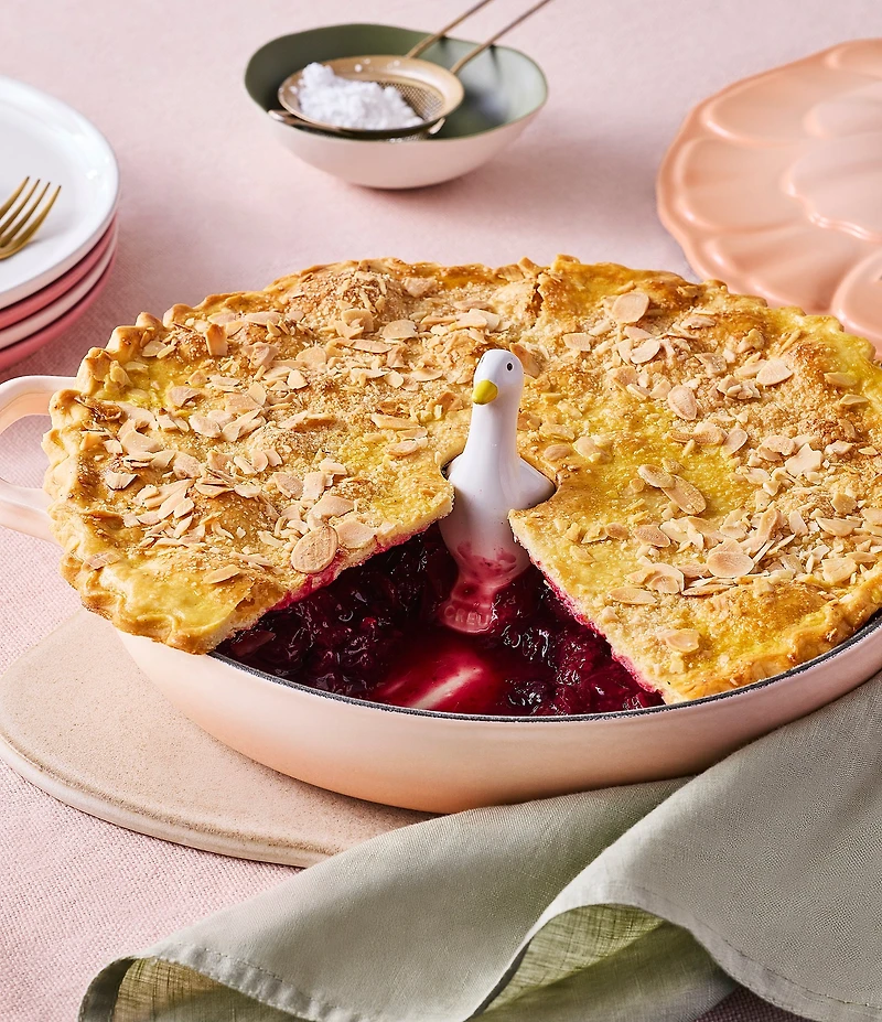 Le Creuset Stoneware Duck Pie Vent, 3.5#double;
