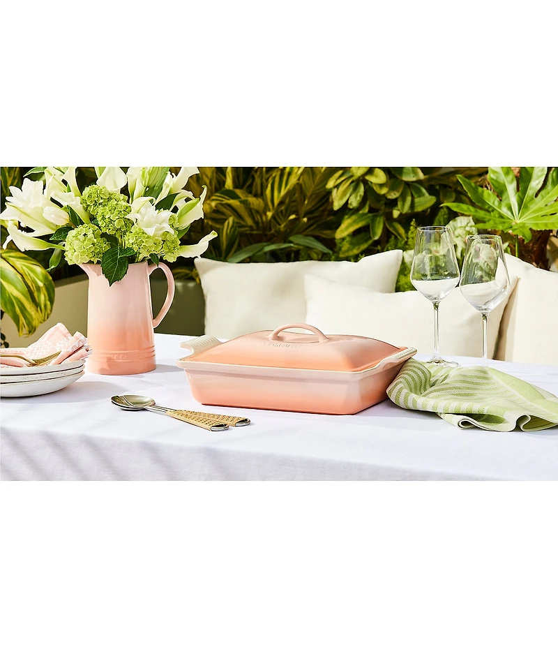 Le Creuset Stoneware Pitcher, 1.6-Quart