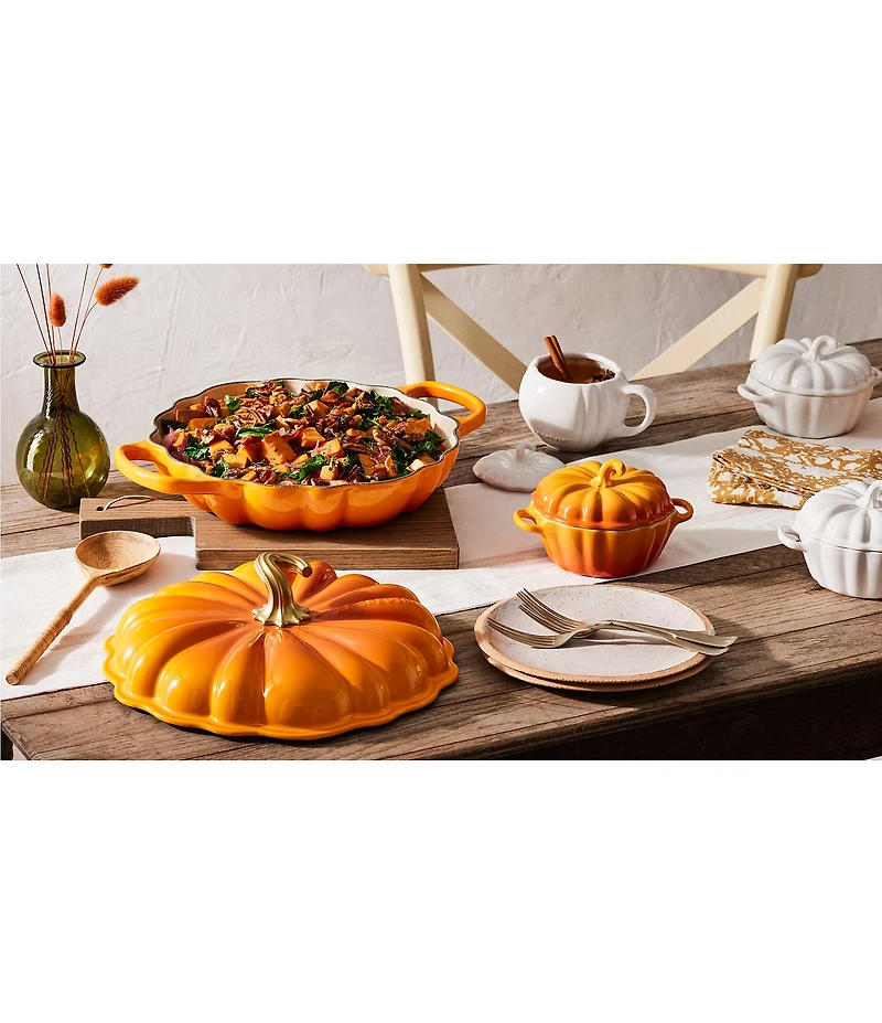 Le Creuset Stoneware Pumpkin Novelty Mug with Lid, 14-oz.