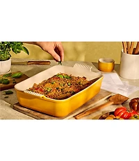 Le Creuset Stoneware Round Ramekin Straight Wall - Nectar