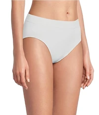 Le Mystere Seamless Comfort Hi-Cut Panty