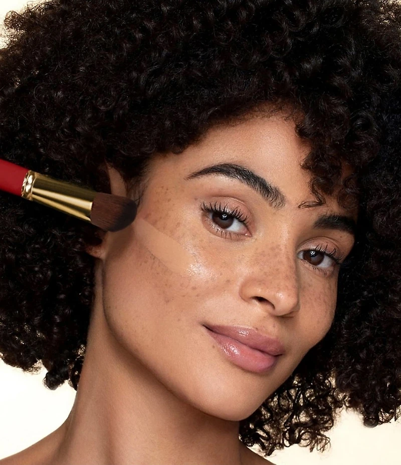 Le Rouge Francais Liquid Foundation Brush 810