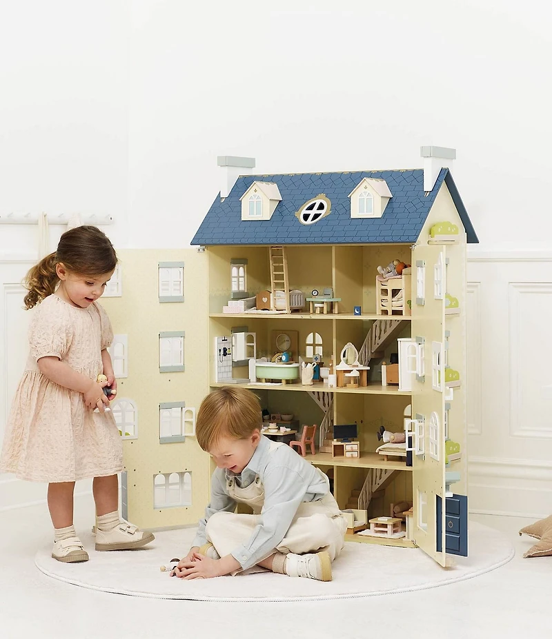 Le Toy Van Honeybake Palace Dollhouse