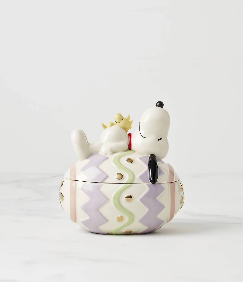 Lenox Peanuts Easter Snoopy Covered Candy Dish