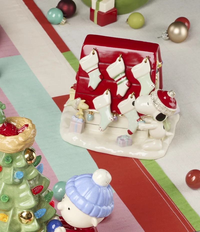 Lenox Snoopy Christmas Collection Figurine