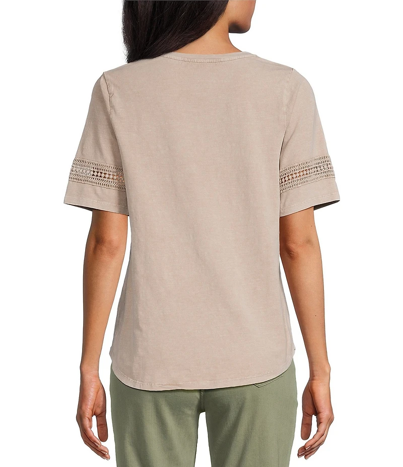 Leo & Nicole Acid Wash Crew Neck Short Sleeve Crochet Trim Knit Tee
