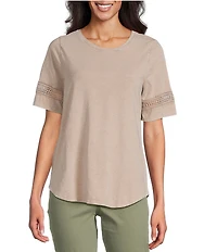 Leo & Nicole Acid Wash Crew Neck Short Sleeve Crochet Trim Knit Tee