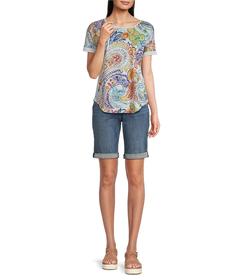 Leo & Nicole Paisley Print Crew Neck Short Sleeve Tee Shirt